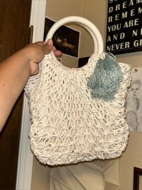 A New Day | Crochet Woven Unstructured Summer Bag with Tassels